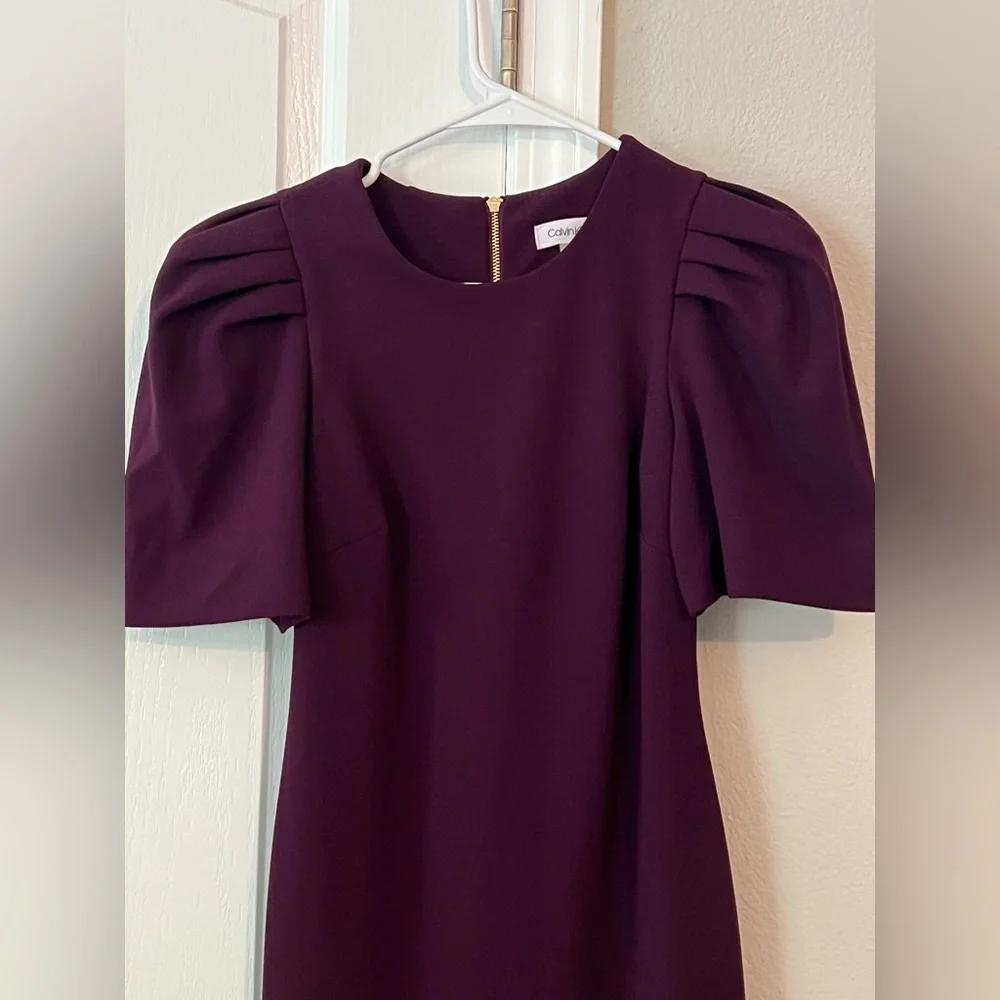 Purple Sheath Midi Dress with Puff Sleeves - Picture 2 of 4